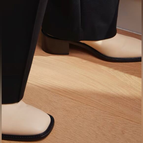 EVERLANE The City Boot Leather Ankle Cream Zip Heeled Square Toe Size 8 NEW - Picture 9 of 15